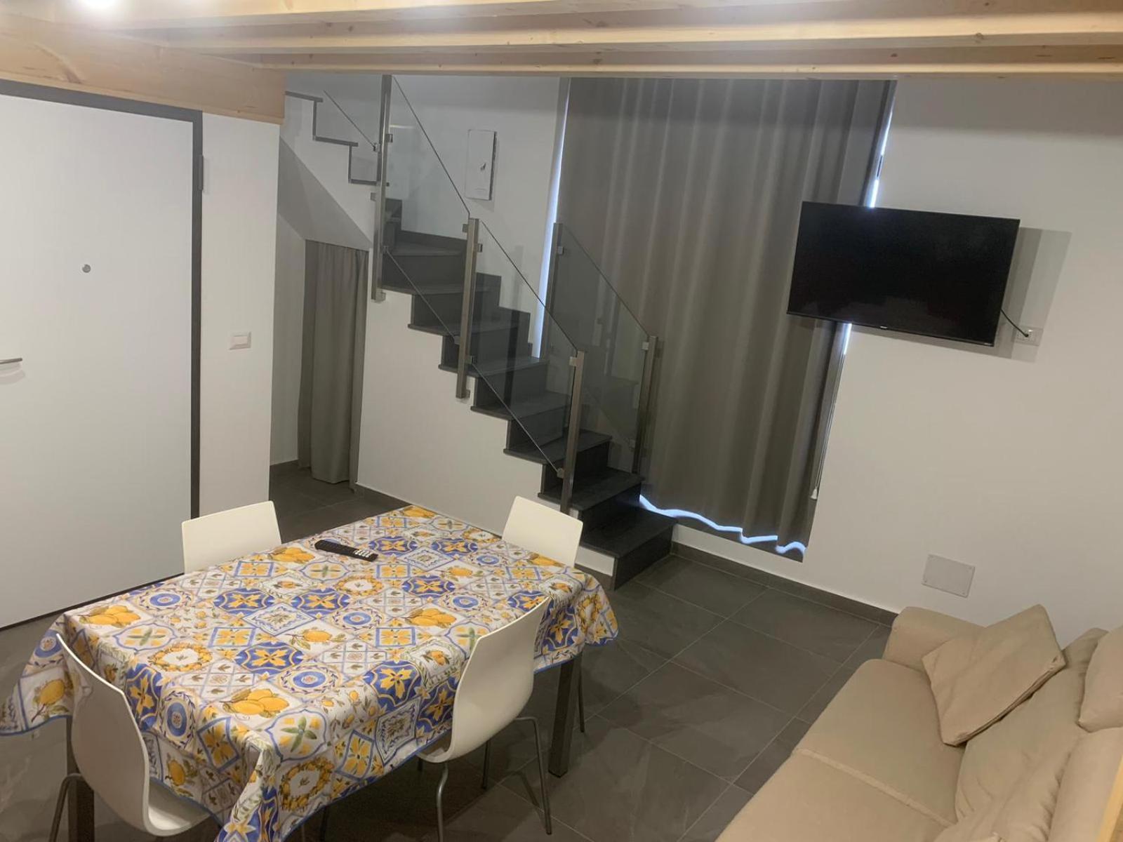 Binario82 Casa de Férias Catânia